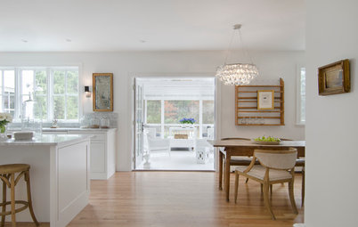Houzz Tour: Modern Country Colonial Mixes Old and New