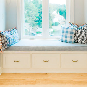 Telico - French country bedroom