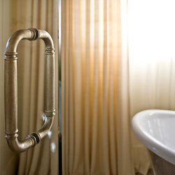 Cabinet Hardware - Products
