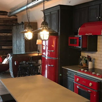 Big Chill in Cherry Red