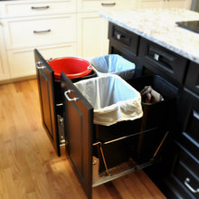 Miles Kitchen Trash