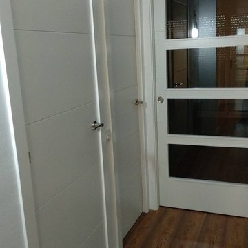 Puertas lacadas con ranurado ,puerta cristalera japonea corredera