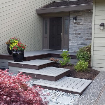 Front landing with staggered platform stairs