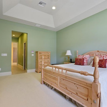 705 N. Lake Adair Blvd. Orlando, FL 32804 (College Park Lakefront Property)