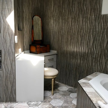 Contemporary Make-Up Table