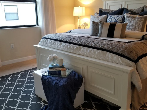Master bedroom beige carpet, what wall color?