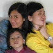 Dwi Lestaris foto
