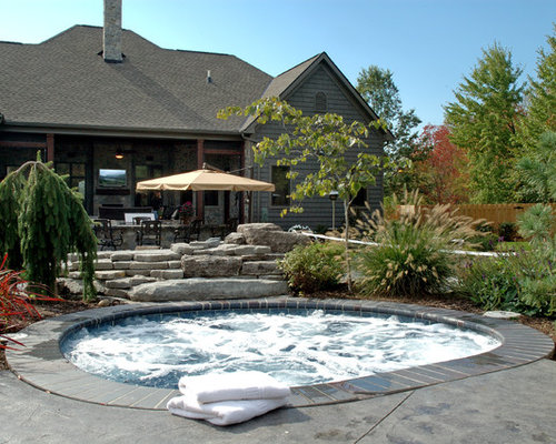 Round Concrete Hot Tub | Houzz