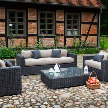 Toja Patio Furniture - Yorkville Couch Set - House