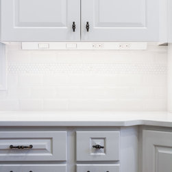 Under Cabinet Lighting - Undercabinet Lighting