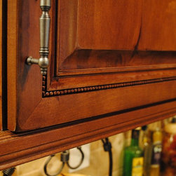 Detailed Traditional Kitchen - Kitchen Cabinetry