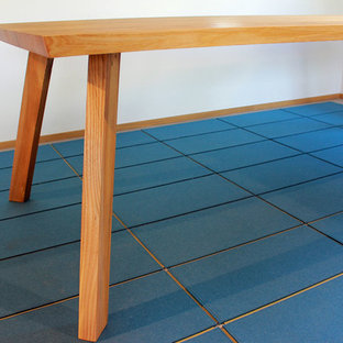75 Beautiful Linoleum Floor Family Room With A Bar Pictures & Ideas | Houzz