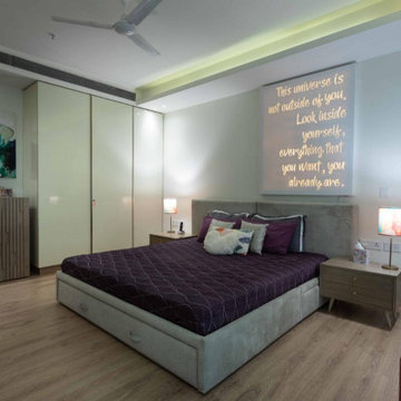 Luxury Apartment @DLF Magnolias (Interior Fit Outs / Fitouts)