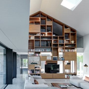 Villa T