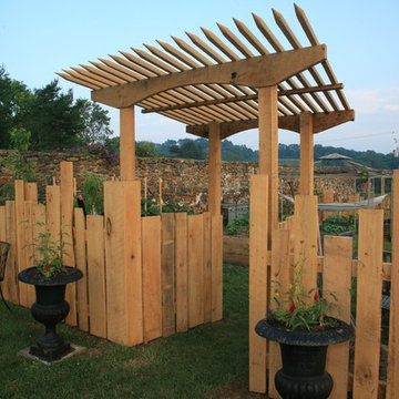 GARDEN STRUCTURES