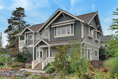 Design ideas for a traditional exterior in Seattle.