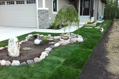 Inspiration for a landscaping in Calgary.