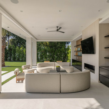 Petit / Encino