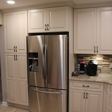 Starmark Maple Ridgeville in Macadamia w/ Latte Glaze