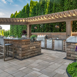 Outdoor Entertaining - Outdoor Grills