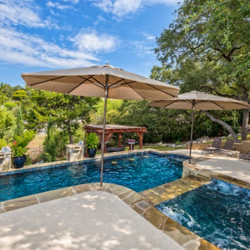Grecian Roman Style Pool with Swim up Bar