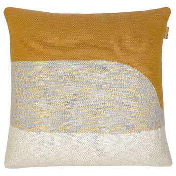 Horizon 20"x20" Handwoven Cotton Blend Throw Pillow, Cream and Mustard Yellow