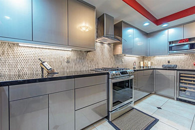 Minimalist kitchen photo in Las Vegas