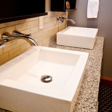 New Modern Home in Des Peres