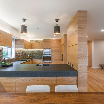 Customs Street Apartment