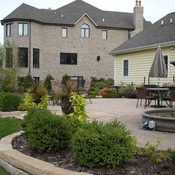 Batavia patio Landscape Gardens