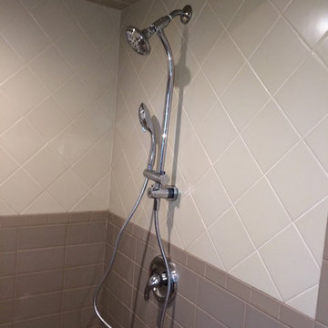 Tile Shower/Tubsurround Remodel