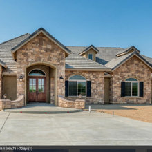 Madera New Build