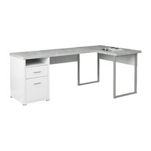 Kelsey’s Desk