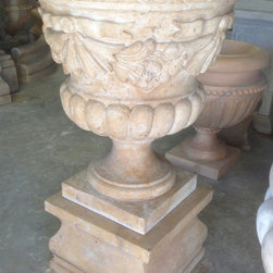Planters and Urns - Products