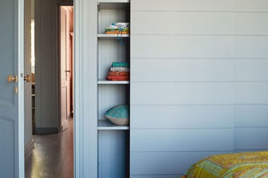 Bedroom - modern bedroom idea in Salt Lake City