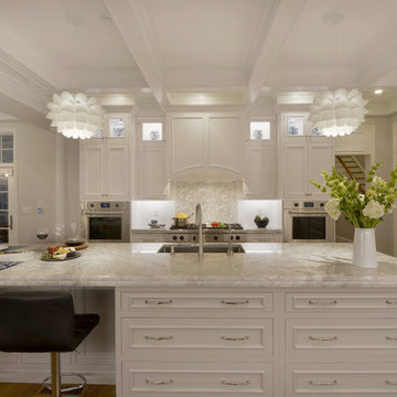 Expansive Traditional Kitchen