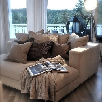 Oversize Chaise Lounge