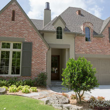 Stucco with Brick
