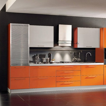 Modern Kitchen by Spar, Italy