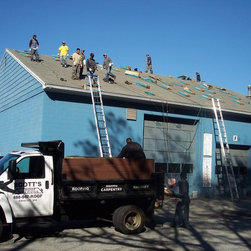 Asphalt Shingles - Roofing And Gutters
