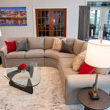Lakeside Art Deco Retreat
