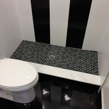 Delray Beach Black and White Bathroom