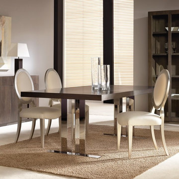 Mesa de comedor ligera y fina