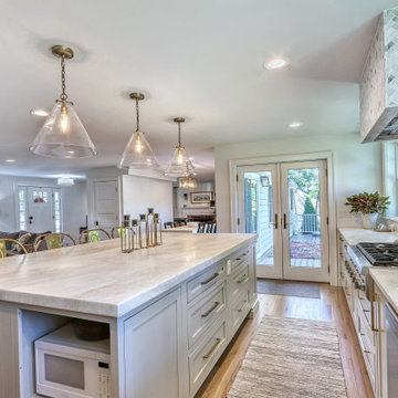 Melrose Kitchen Open to the Family Room