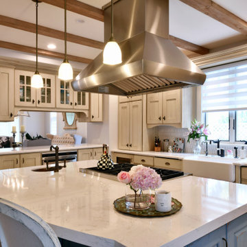 Shabby-Chic Style Kitchen | Whimsical Cottage by the Sea