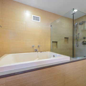 Falls Church Contemporary Bathroom