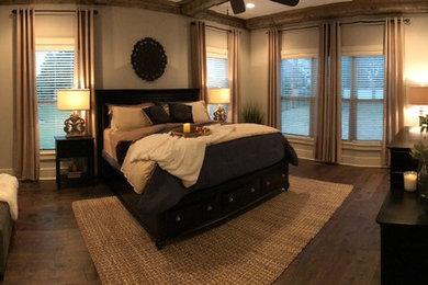 Bedroom photo in Nashville