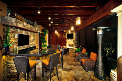 Tuscan patio photo in Orlando