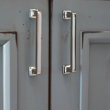 Cabinet Hardware