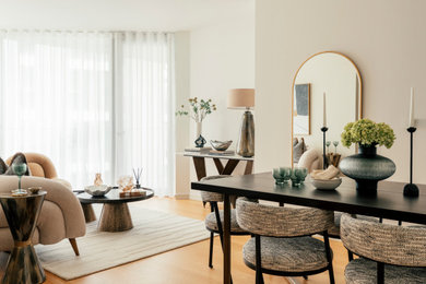 This is an example of a contemporary dining room in London.